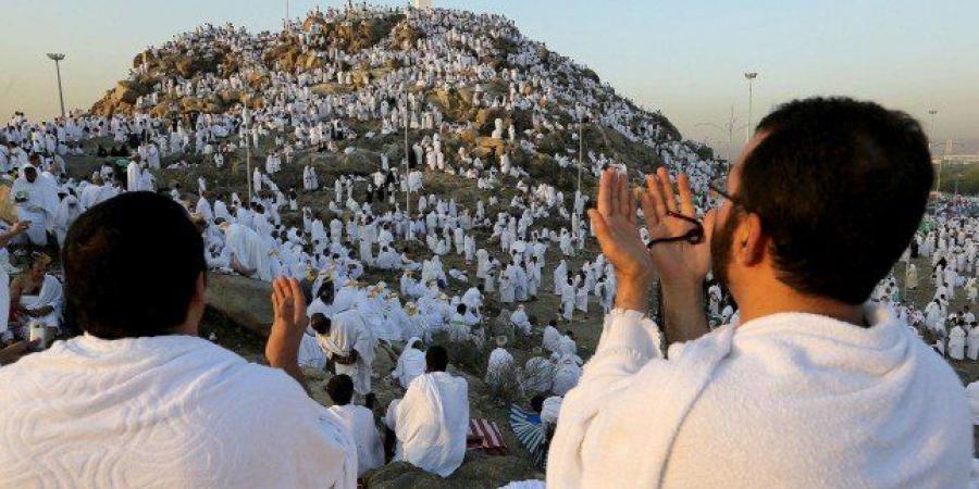 دعوة
      سعودية
      للحجاج
      بالبقاء
      في
      المخيمات
      يوم
      عرفة..
      ما
      القصة؟ - تكنو بلس