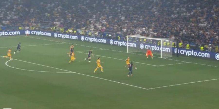 باريس
      سان
      جيرمان
      يسجل
      الهدف
      الثاني
      في
      إنتر
      ميلان
      بنهائي
      دوري
      أبطال
      أوروبا
      «فيديو» - تكنو بلس