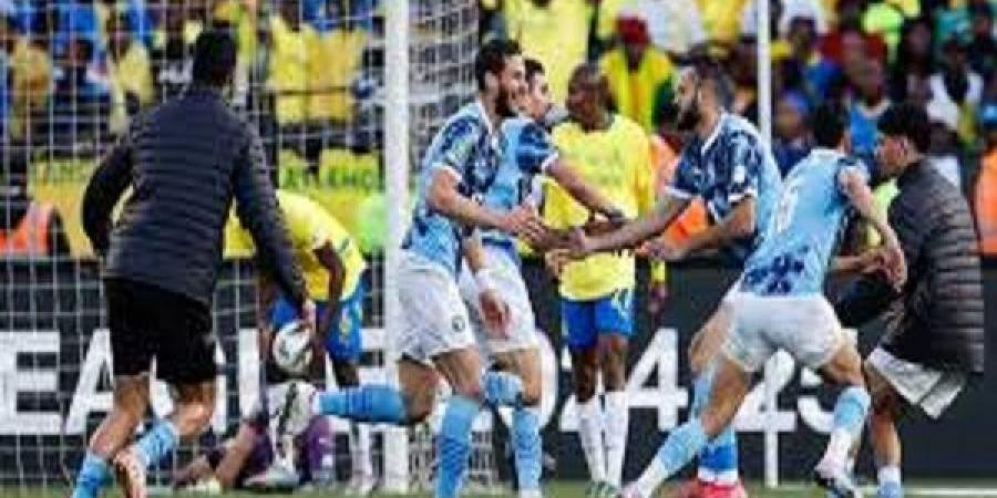 صن
داونز
يتفوق
على
بيراميدز
فى
القيمة
التسويقية
قبل
نهائى
أفريقيا - تكنو بلس