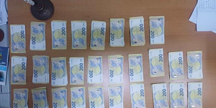 حجز
28
ألف
أورو
بحوزة
مسافر
بمطار
عنابة - تكنو بلس