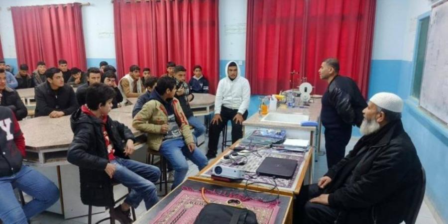 التعليم  أداة  "الإرهابية" للتجنيد الهادئ...دراسة بحثية تكشف:الإخوان سعت في معركتها للسيطرة على التعليم والسيطرة على عقول النشئ والحكومة تتصدى لمحاولات التغلغل. - تكنو بلس