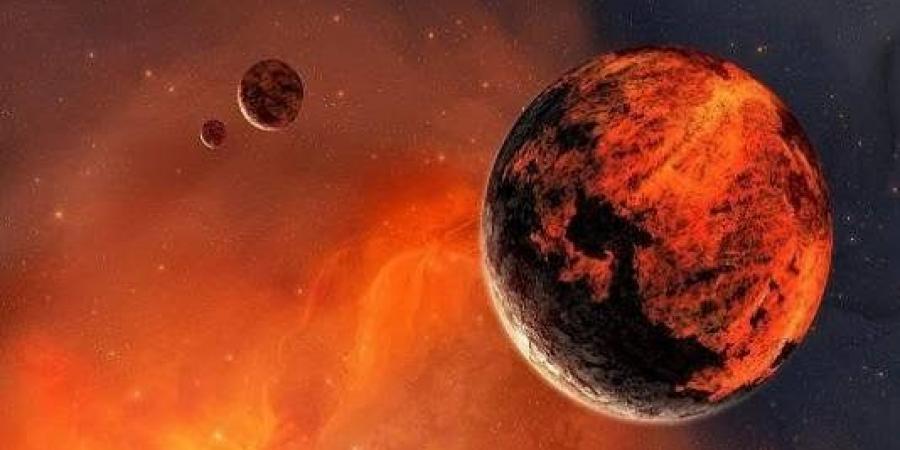 القمر
يلتقي
"قلب
الأسد"
في
عرض
فلكي
ساحر
يضيء
سماء
2025 - تكنو بلس