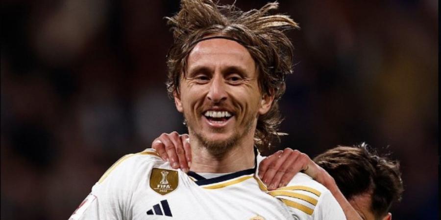 بعد
رحيله
عن
ريال
مدريد..لوكا
مودريتش
يقترب
من
الدوري
الإيطالي - تكنو بلس
