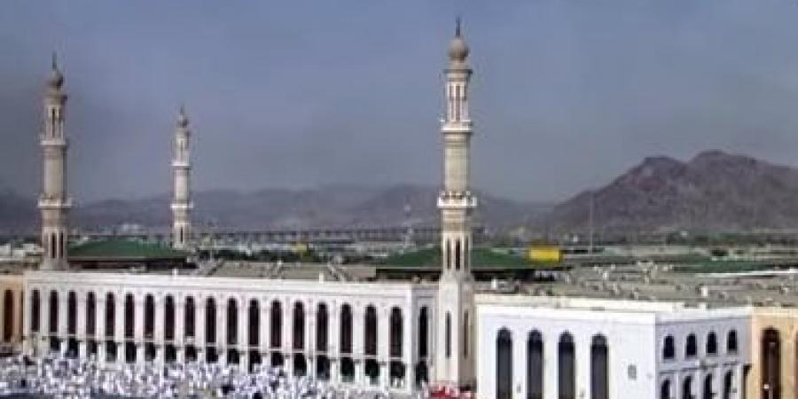 العلاقات الإنسانية بالداخلية تُسهل تصعيد أسر شهداء الشرطة لعرفات