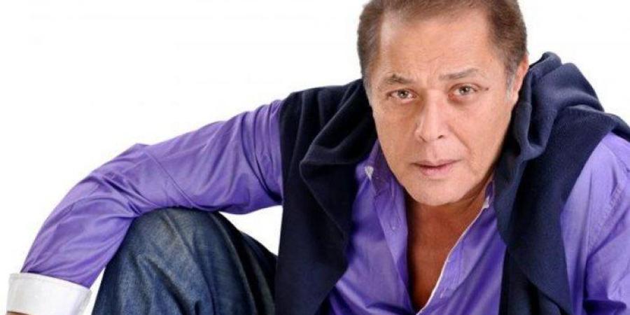 في
      ذكرى
      ميلاده..
      الساحر
      محمود
      عبد
      العزيز
      "مزجانجي"
      الغناء
      في
      السينما
      المصرية - تكنو بلس