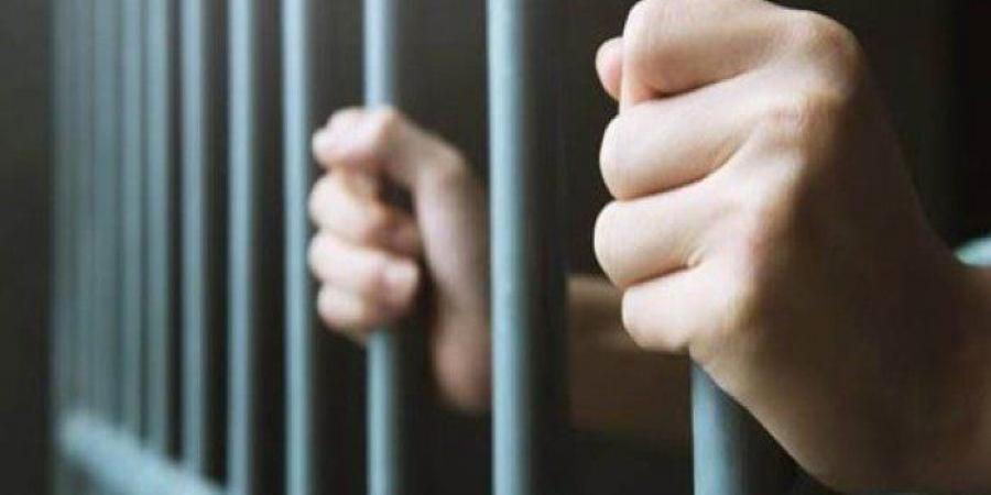 المشدد
      10سنوات
      لسائق
      تاكسي
      بتهمة
      الاتجار
      في
      المخدرات
      بالقليوبية - تكنو بلس