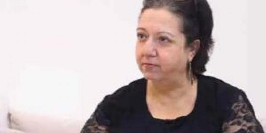 زميلتها
      تكفلت
      بعلاجها
      ..
      وفاة
      فنانة
      كوميدية
      يحزن
      السوريين - تكنو بلس