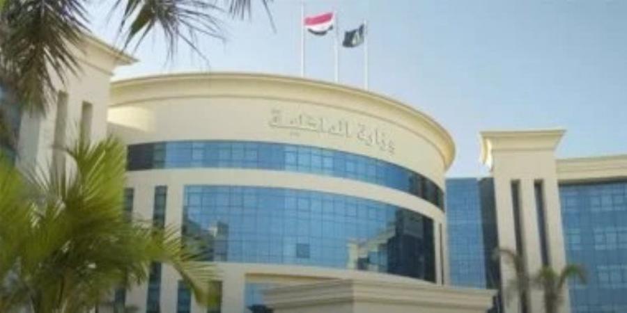 حملات أمنية موسعة بجميع المديريات في 24 ساعة: ضبط 397 قضية مخدرات و236 قطعة سلاح ناري وتنفيذ 86015 حكما قضائيا متنوعا - تكنو بلس