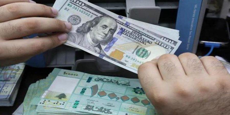 الدولار
      يتراجع
      عالميا
      وسط
      مؤشرات
      ضعف
      الاقتصاد
      الأمريكي
      وتعثر
      المفاوضات
      التجارية - تكنو بلس