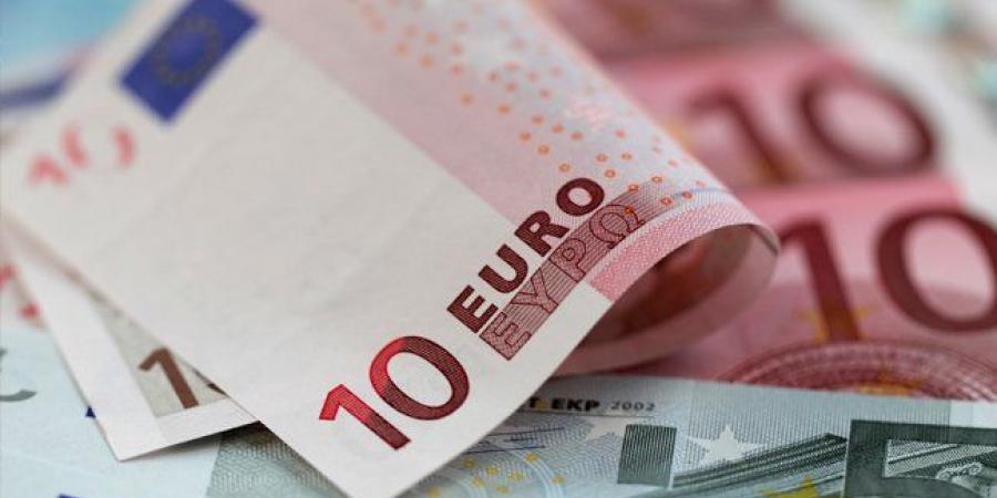 تراجع
      اليورو
      مع
      ارتفاع
      سعر
      الدولار
      بفضل
      بيانات
      الوظائف
      في
      الولايات
      المتحدة - تكنو بلس