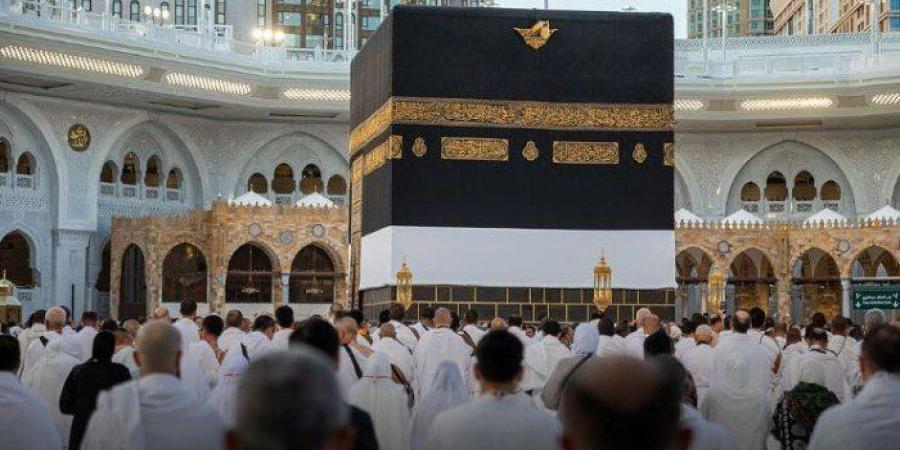 الحجاج
      يؤدون
      طواف
      الإفاضة
      في
      أجواء
      إيمانية
      وخدمات
      متكاملة - تكنو بلس
