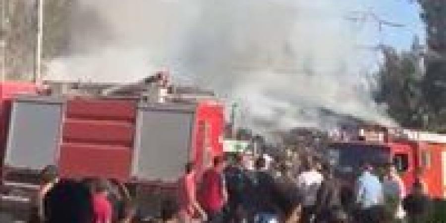 السيطرة
      على
      حريق
      محدود
      داخل
      مطبخ
      كنيسة
      العذراء
      بإسنا
      دون
      إصابات - تكنو بلس