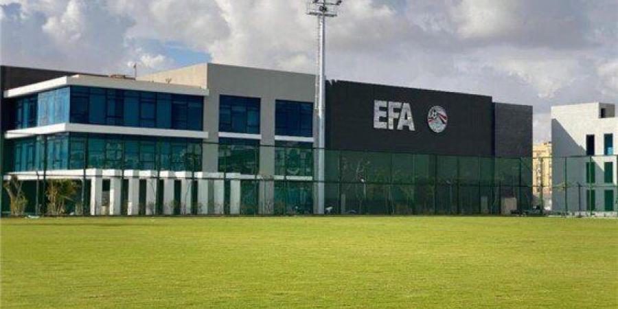 اتحاد
      الكرة
      يعلن
      فتح
      باب
      القيد
      الأربعاء
      المقبل - تكنو بلس