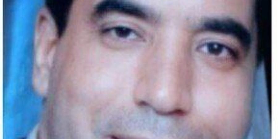غريتا..
      من
      أنتم
      أمام
      هذه
      الفتاة..
      .؟ - تكنو بلس