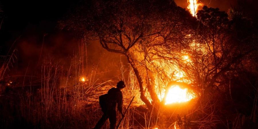 كندا:إجلاء
21
ألف
شخص
من
مقاطعة
مانيتوبا
بسبب
حرائق
الغابات - تكنو بلس
