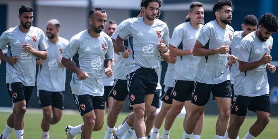 وسام
وتريزيجيه
في
الهجوم..
تشكيل
الأهلي
المتوقع
أمام
انتر
ميامي - تكنو بلس