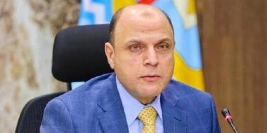 محافظ كفر الشيخ يوجه بإنهاء مشكلة رعاية المغتربات وبدء صرف مستحقات العاملات