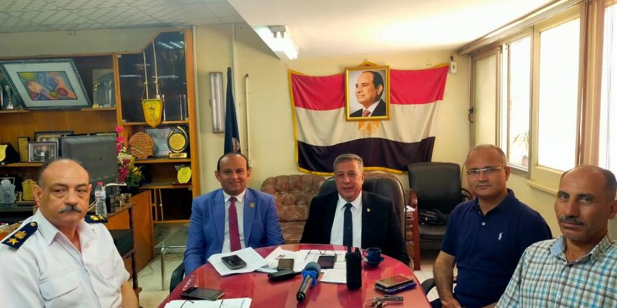هدوء
بلجان
البحيرة فى
اليوم
الاول
لانطلاق
ماراثون
الثانوية
العامة - تكنو بلس