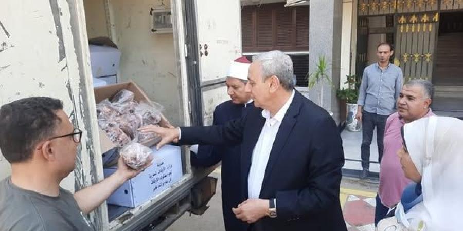 الأوقاف
      تطلق
      المرحلة
      الأولى
      من
      توزيع
      لحوم
      صكوك
      الأضاحي
      بخمس
      محافظات - تكنو بلس