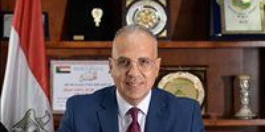 وزير
      الري
      يتابع
      حالة
      محطات
      رفع
      المياه
      ومجهودات
      مصلحة
      الميكانيكا
      والكهرباء
      خلال
      فترة
      أقصى
      الاحتياجات
      المائية - تكنو بلس