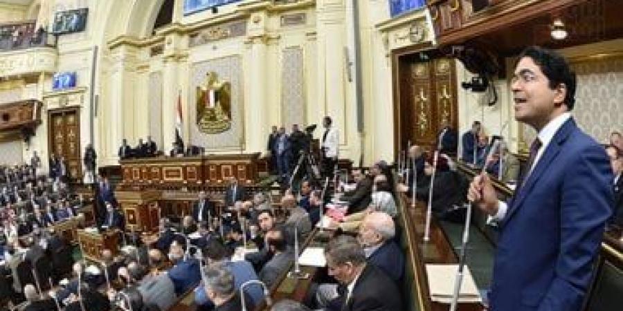 ضياء الدين داود رافضا موازنة 2025/26: الحكومة لا تخفض الدين كما تدعي