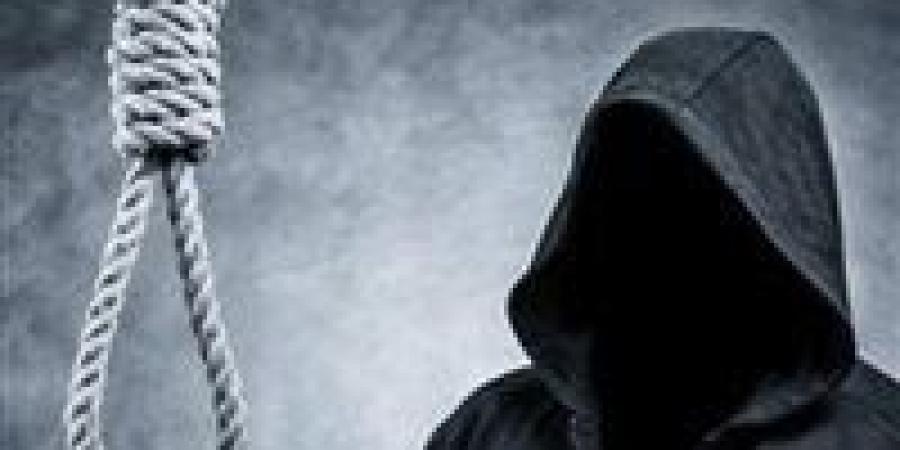 انتحار
      شخص
      شنقا
      أعلى
      سطح
      منزله
      بالمحلة - تكنو بلس