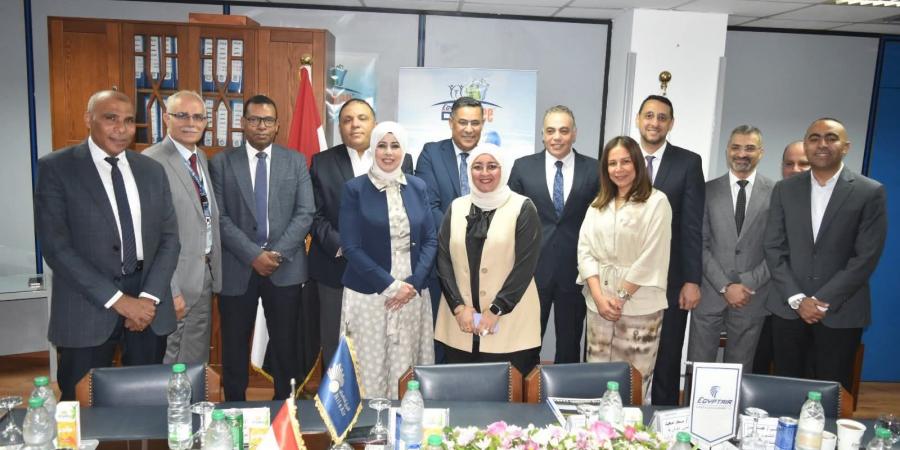 مصر
      للطيران
      للسياحة
      والأسواق
      الحرة
      توقع
      بروتوكول
      تعاون
      مع
      النيل
      للطيران - تكنو بلس