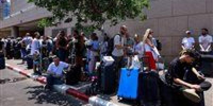 «براً
      و
      بحراً»..
      أمريكا
      تنفذ
      خطة
      لإجلاء
      رعاياها
      من
      إسرائيل
      بشكل
      عاجل - تكنو بلس