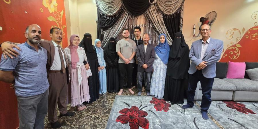 صنعوا له ممرا شرفيا.. أوائل الشهادة الإعدادية بدمياط: مدير مدرستنا بطل الحكاية