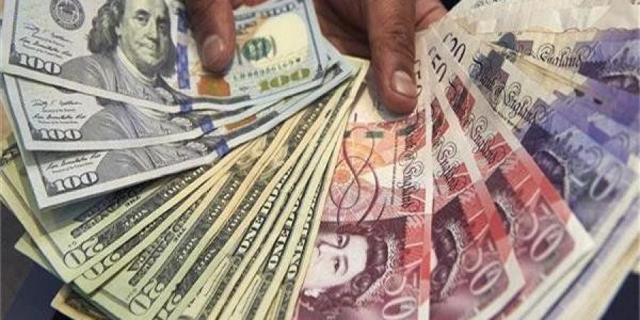 الداخلية
      تضبط
      قضايا
      اتجار
      في
      العملة
      بـ
      16
      مليون
      جنيه - تكنو بلس