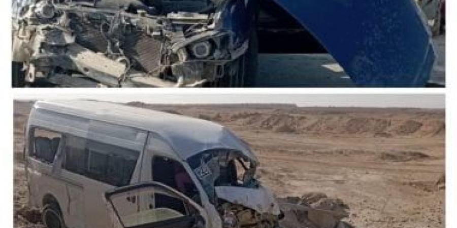 مصرع شخص وإصابة 16 آخرين فى حادث تصادم سيارتين على طريق السخنة بالسويس
