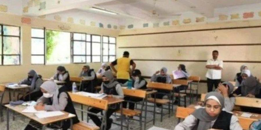 اليوم..
      امتحان
      أولى
      المواد
      المضافة
      للمجموع
      في
      الثانوية
      العامة - تكنو بلس